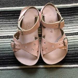 Sun-San Salt Water Pink Sweetheart Sandals size 7